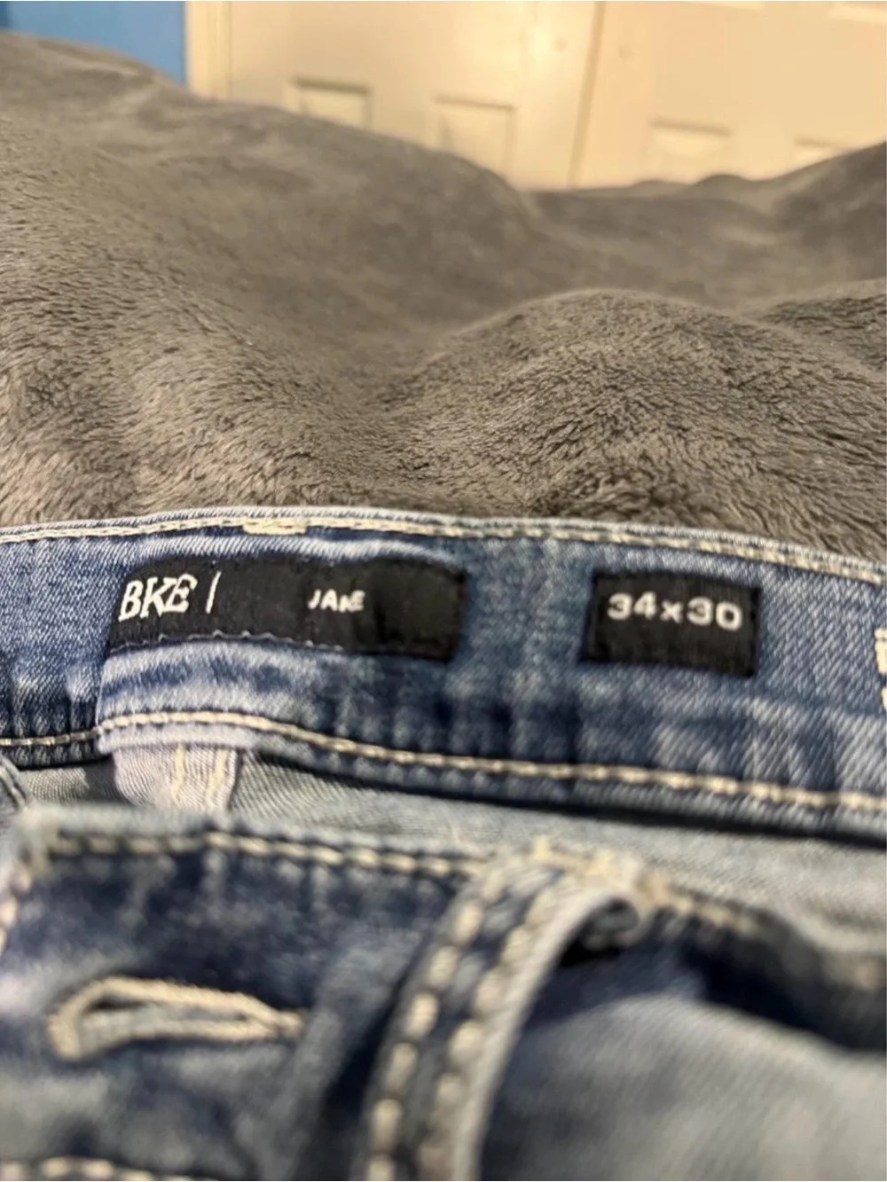 BKE Light Wash Jeans - Pale Blue